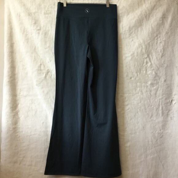 UpWest Deep Green The Flare Leggings - Picture 5 of 10